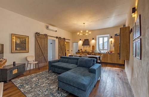 San Gregorio da Sassola Apartment | "Rustic Rome Retreat: Countryside Charm & Weekend Getaway"