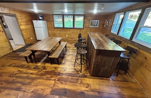 Philipsburg House | Rustic Lodge near Black Moshannon & Penn State
