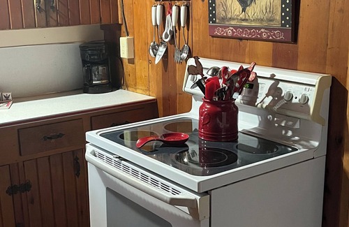 Lake Cabin | Rustic Log Cabin on Eight Point Lake