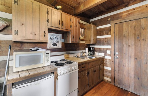 Fancy Gap Cabin | Rustic Mountain Escape w/Fire Pit and Mountain Views-Cabin 1