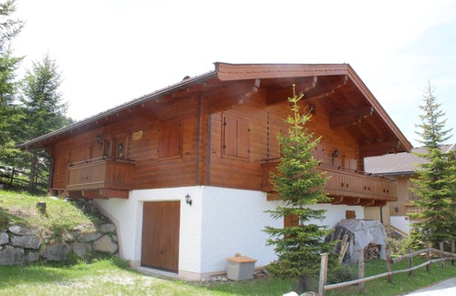 Hochkrimml House | Rustic mountain hut with panoramic view and close to the slopes