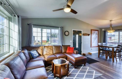 Kodiak Apartment | Rustic Retreat Charming 2 Bedroom Apt Sleeps 4