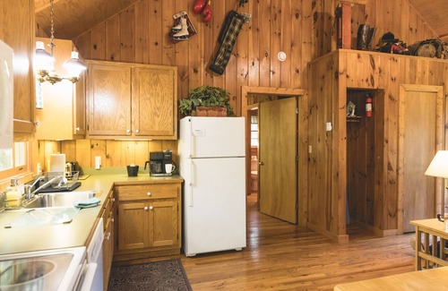 Lexington Cottage | Rustic Romantic Bayberry Cottage at Autumn Ridge