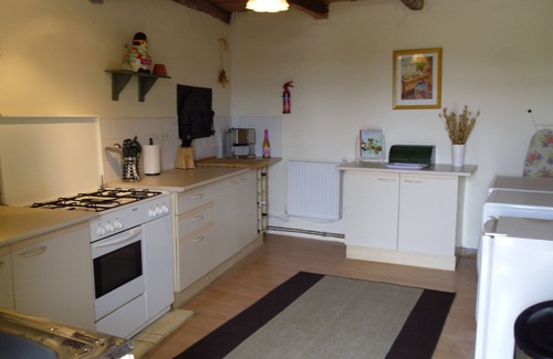 Benest Cottage | Rustic rural cottage with gravel garden and extensive grounds