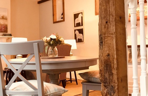 Kilkea House | Rustic Stable Barn Riverside Retreat