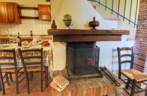 Proceno Other | Rustic Stone Farmhouse in Proceno