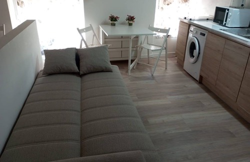 Arguedas Apartment | RUSTIC STUDIO Near Bardenas and Senda Viva!