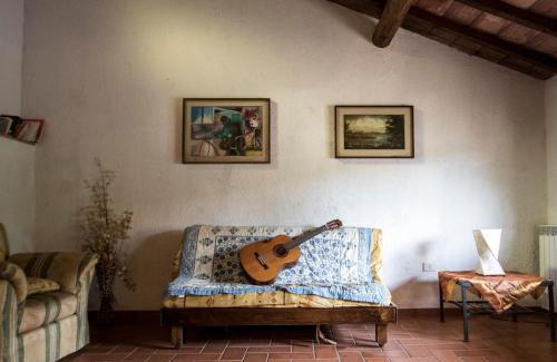 Massa Marittima Apartment | Rustic Tuscan style apartment