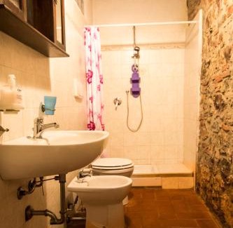 Massa Marittima Apartment | Rustic Tuscan style apartment