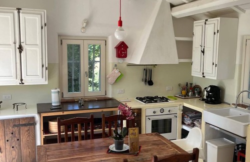 Bettolelle House | Rustic villa nestled in the Marche hills 10 minutes from the beach.