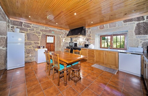 Povoa de Lanhoso Villa | Rustic villa with pool in Póvoa de Lanhoso!