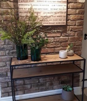 Wilmslow House | Rylands Farm Guest House