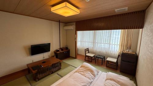 Yufuin Onsen Hotel | Ryokan Yamanami