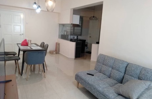 Subang Jaya Apartment | Rythm Avenue USJ19 Hosted By TJ's Speakeasy