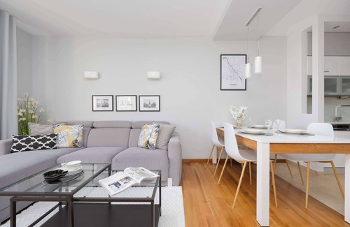 Ursus Apartment | Ryzowa 48 Warsaw Modern Air-conditioned Apartment with Parking & Balcony