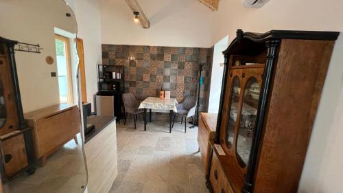 Tapolca House | Sárkányok Háza Vendégház - House of Dragons Guesthouse
