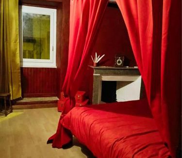 Saint-Privat House | Séjour de sorcier Clim et Jardin