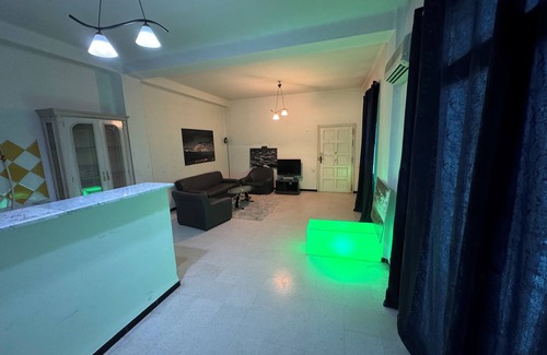Setif Apartment | Sétif : Studio Sécurisé Jour et Nuit Bien Placé