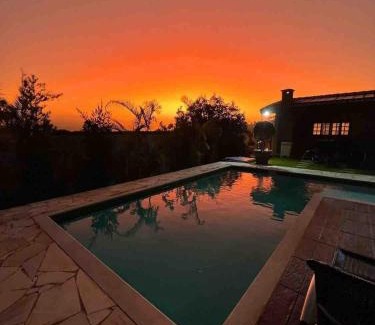 Ibiuna House | Sítio a 60KM de SP - 5 Quartos - Piscina Aquecida