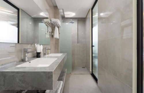Van Don Hotel | Sơn Hotel Vân Đồn
