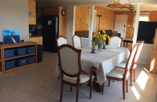 Frontenac Cottage | S & K's cottage on the lake