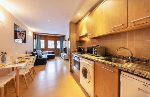 Soldeu Apartment | S Valle de incles- Grandvalira free parking