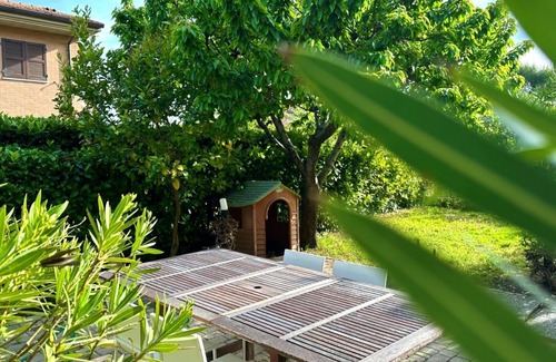 Sirolo Apartment | S336 - Sirolo, three-room apartment with garden