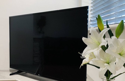 Farnham Apartment | SA Today Farnham with Fibre Wi-Fi & Netflix