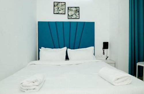 Baner Bed & Breakfast | Saara Residency