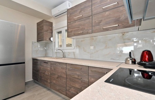 Nea Moudania Apartment | Sabbia Seafront Apartment 3 by RentalsPro