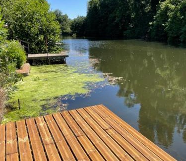 Beaumont-sur-Sarthe House | Sac des Vertues Bordure Rivière