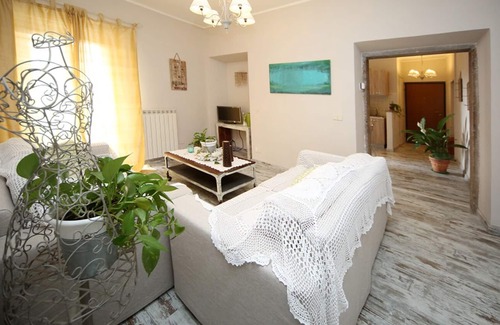 Mugnano in Teverina House | Sacrobosco apartment Chestnut