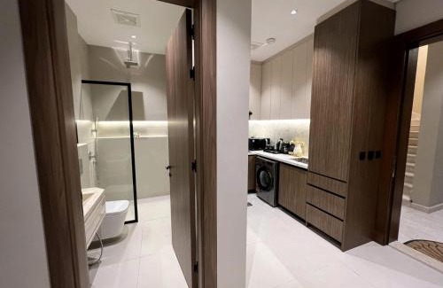 Sari Street Apartment | Sadana