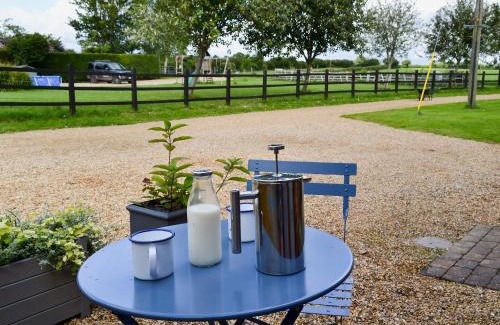 New Forest District House | Saddle Room