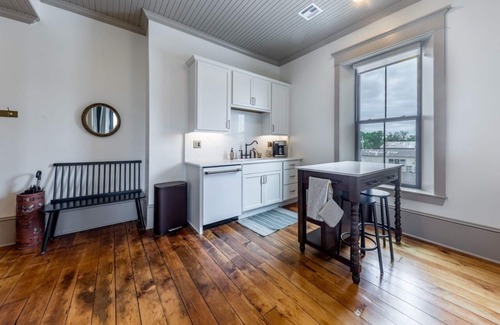 Wamego Apartment | Saddle Shop Loft on Lincoln