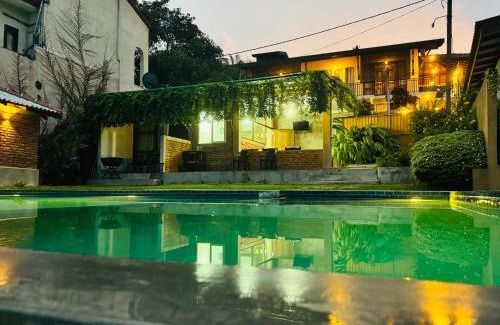 Bandaragama Villa | SaDev Lake Villa Bandaragama