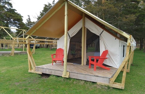 Northwest Harbor RV Rental | Safari Tent Glamping,S1-CedarPt, East Hampton, NY