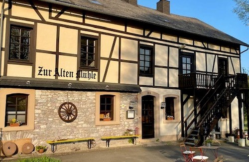 Borfink Apartment | Safari Zelt mit 2 Bequemen Betten Incl. Bettzeug