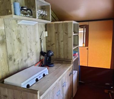 Vledder Other | Safaritent Sarek, Wolvenspoor 10