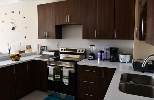 New Kingston Apartment | Safe, Peaceful and centrally-located,furnished and equipped with most amenities.