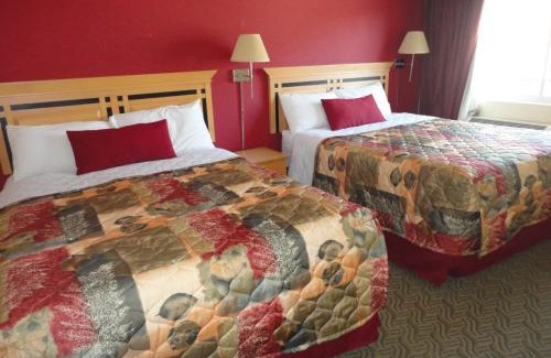 Okanagan-Similkameen Hotel | Sahara Courtyard Inn Penticton