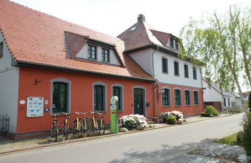 Liepe Apartment | Sahnekammer - Ferienwohnanlage Alte Molkerei