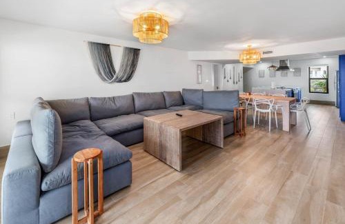 South Padre Island House | Saida II Beachfront Oasis
