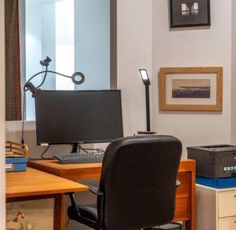 Largs North Villa | Sailors' Retreat 3BR Pool Beach Study