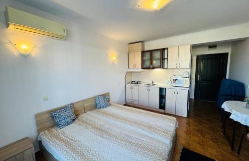 Sunny Beach Apartment | SAINT ELENA APART COMPLEX 47 Studio