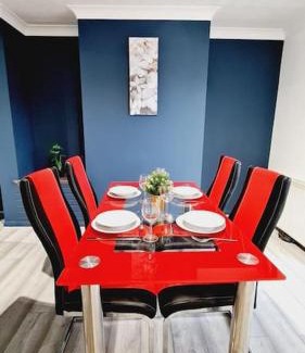 Stone House | Saint Johns 3-bedroom House-Greater London