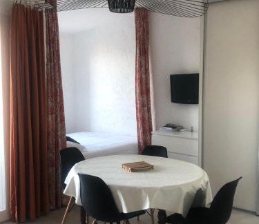 Guerrevieille Apartment | Sainte Maxime Vue féerique piscine chauffée
