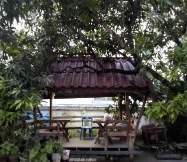 Louangphabang Ski Chalet | Sakhone guesthouse
