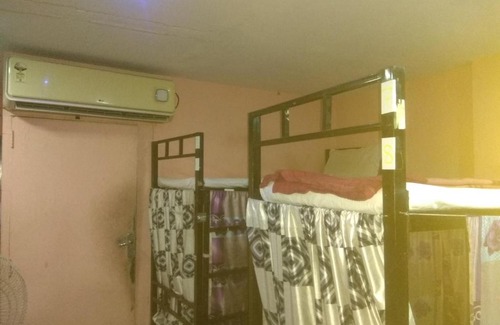 Sakinaka Bed & Breakfast | Sakinaka Dormitory AC Deluxe