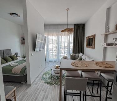 Bar Apartment | Sal y Sol